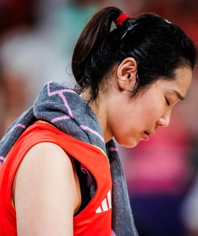 九游娱乐官方-包含败北引发热议！，TheShy在C9比赛中大比分获胜引发球迷热议的词条