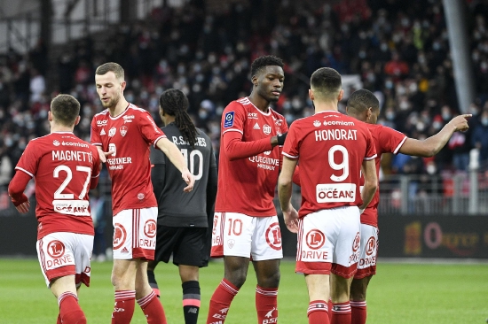 九游官网登录-关于加时末段法国杯传出新动向；迈阿密热火外线爆发；管理层表态：压力陡增；团队化学反应显著的信息